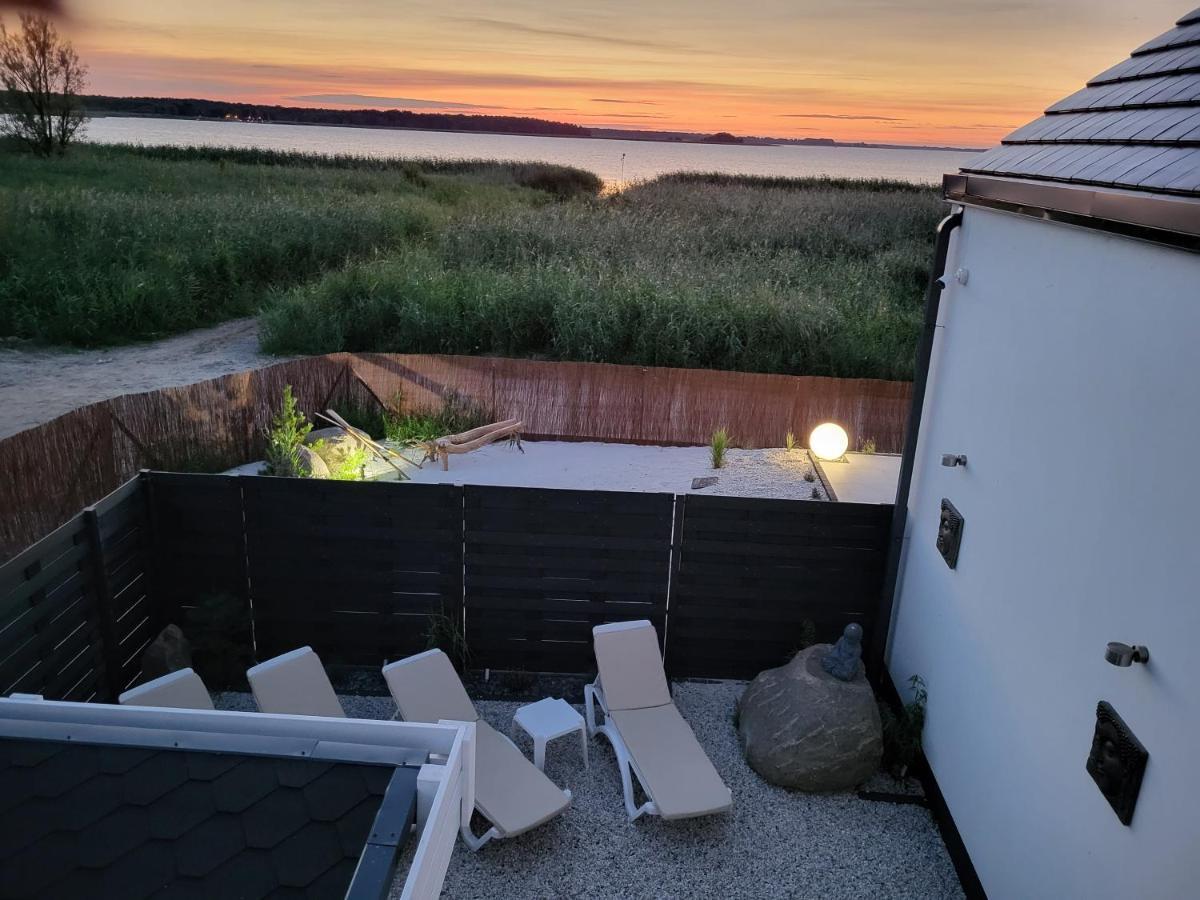 Robson Beach I Sauna, Jacuzzi Miedzywodzie Exterior photo